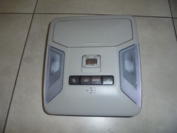 Лампа потолок toyota rav4 v 2020r модель 19-22r фото №1