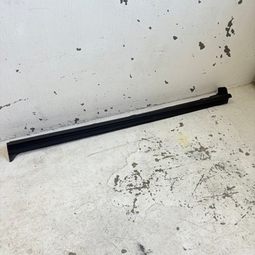 Планка пороговая правая hyundai ioniq 5 87752-gi000 фото №1