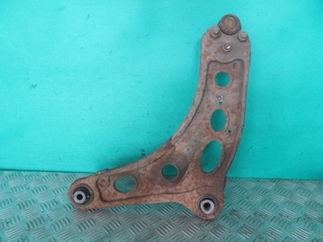 Важіль праві перед trafic vivaro 2.0 dci фото №1