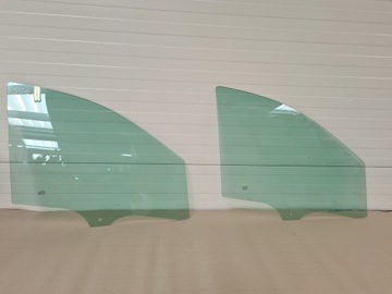 Скло права бокова передня volkswagen caddy 2020 фото №1