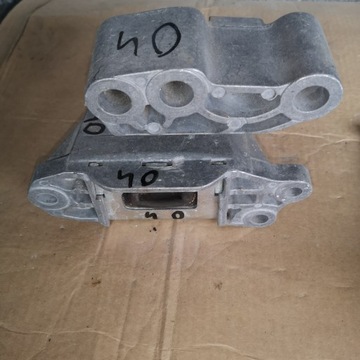 Лапи подушка двигуна fiat jeep 2.0crd 00520709670 фото №1