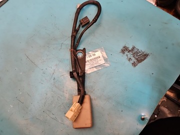 Застібка кліпса застібка ременя лівий перед toyota land cruiser 120 j120 фото №1