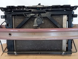 Pas переднее балка комплект радиатор mg mg3 1.5 vti-tech 2018-10223252 фото №1