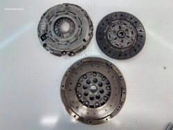 Opel insignia a b16dth зчеплення колесо двомасовий двомасовий маховик 55513161 фото №1