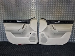 Vw touareg 7p боковина оббивка двері правий перед фото №1