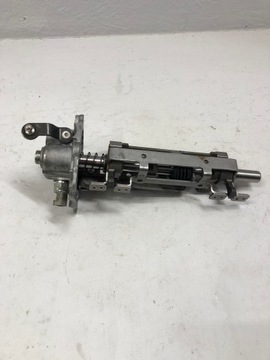 Volvo c30 c70 v50 s60 v70 2.5b вибірник домкрат коробки коробки передач 02-10 фото №1