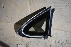 Ідеальна скло кузовна задня права porsche taycan 1 фото №1