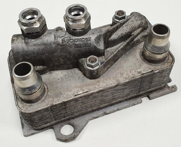 Радіатор масла mercedes w205 cgi a0995001900 фото №1