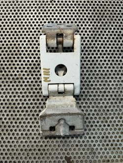 Петля дверь задних 270 градусов renault master iii 844009783r фото №1