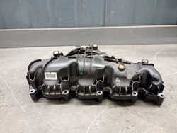 03l129711b коллектор всасывающий vw golf vi 1.6 tdi фото №1