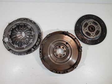 Сцепление колесо маховики fiat 500l tipo 1.3 фото №1