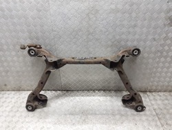 Підрамник траверса зад audi a4 b7 фото №1