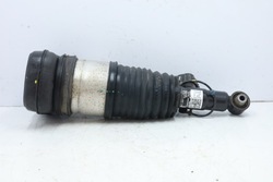 Амортизатор праві зад задній bmw x7 g07 6869040 фото №1