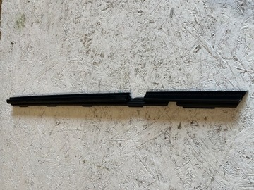 Планка двері лівий зад накладка mercedes w205 фото №1