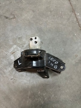 Kia ceed i hb подушка двигателя левая фото №1