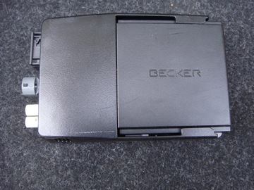 Модуль навігації becker harman mercedes a1728100011 фото №1