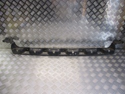 Планка багажника бампера audi a2 фото №1