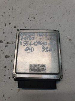 Компьютер блок управления двигателя ford mondeo mk3 2.0 tdci 4s71-12a650-ad фото №1