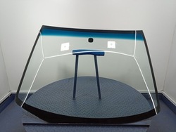 Space wagon iii 98- скло лобове передня фото №1