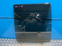 Lincoln navigator i 98- скло двері праві зад фото №1