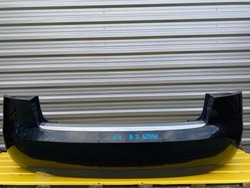 Audi a4 b7 бампер зад sedan фото №1