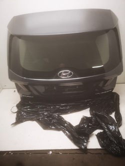 Tucson iv кришка зад yg7 фото №1