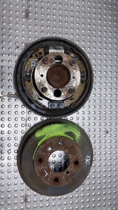 Ступица барабан левый зад kpl 8v511113a ford fiesta mk7 фото №1