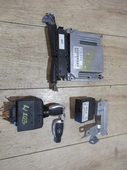 Компьютер набор a6461503934 mercedes clc w203 2.2 фото №1