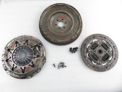 Колесо маховики citroen berlingo i 1.6 hdi 412116204 324038910 9639780410 фото №1