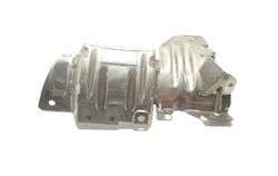 ^^ audi a3 8v захист термічна 06k129596c фото №1