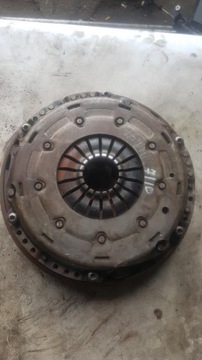 Сцепление двухмассовый маховик .6thp peugeot rcz фото №1