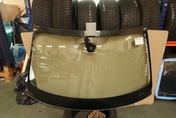 Стекло передняя bmw x5 g-05 камера датчик 18- фото №1