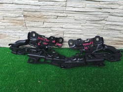 Петля капота bmw 3 g20 g21 7450989 7450590 фото №1