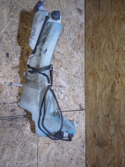 Бачок рідини склоомивача ford kuga mk1 c-max mk1 рестайлінг 3m51-13k163-ac фото №1