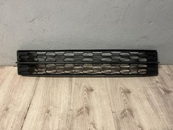 Skoda octavia 5e0 решітка бампера середня 5e0853677j фото №1