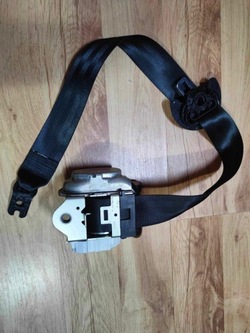 Skoda octavia iv 4 pas правые перед переднее оригинал 5e3857706a фото №1