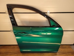 Stelvio двері передні праві комплектні ідеальний стан колір фото №1