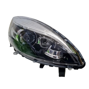 Renault scenic iii лампа фара правий valeo 044768 фото №1