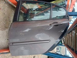 Двері лівий зад renault laguna iii 3 tekng фото №1