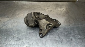 Audi 2.7 tdi лапи подушка коробки 4f0399113b 4b0399151m фото №1