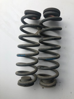 Jeep cherokee trailhawk пружина задняя 16r фото №1