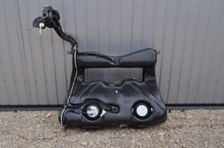 Бак топлива audi tt 8n 1.8t quattro bez osprz. фото №1