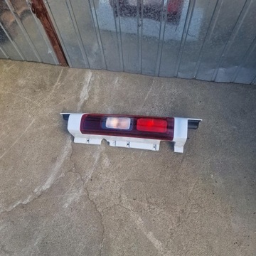 Лампа задняя правая trafic iii 265504656r фото №1