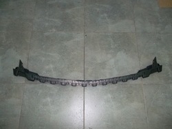 Mercedes c класс w204 усилитель нижняя балка dół фото №1