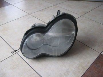 Левая лампа - mercedes c класс w203 - обычная фото №1