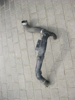 Труба turbo golf vi 6 2.0 tdi cbd фото №1