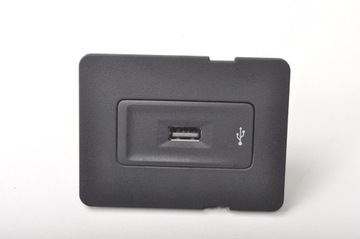 Porsche 718 cayman 982 вход гнездо usb 9p1035222b фото №1