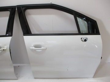 Двері праві передні citroen c3 aircross 20r фото №1