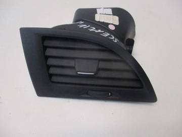 Решітка повітропровід права renault scenic iv фото №1