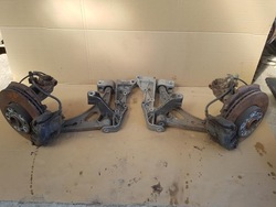 Touran i 1t0 03- 2.0 tdi поворотна опора передня ліва фото №1